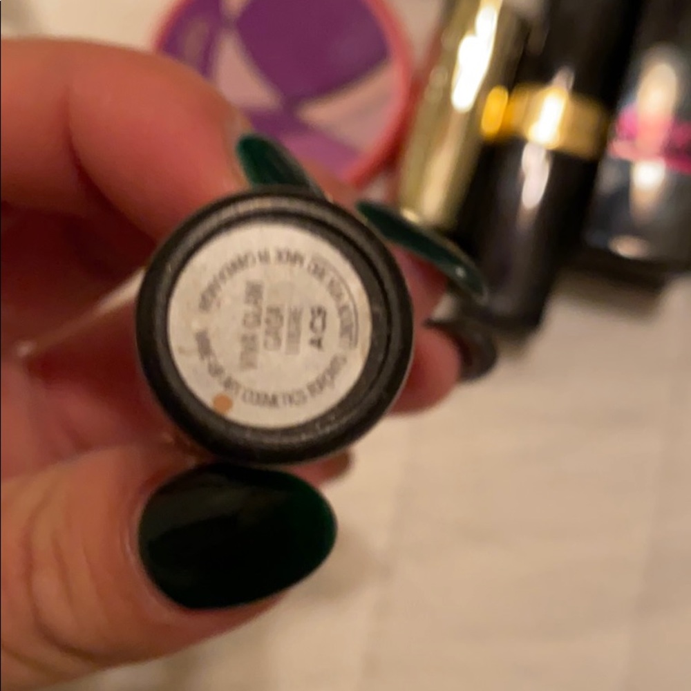 makeup bundle - Picture 7 of 9